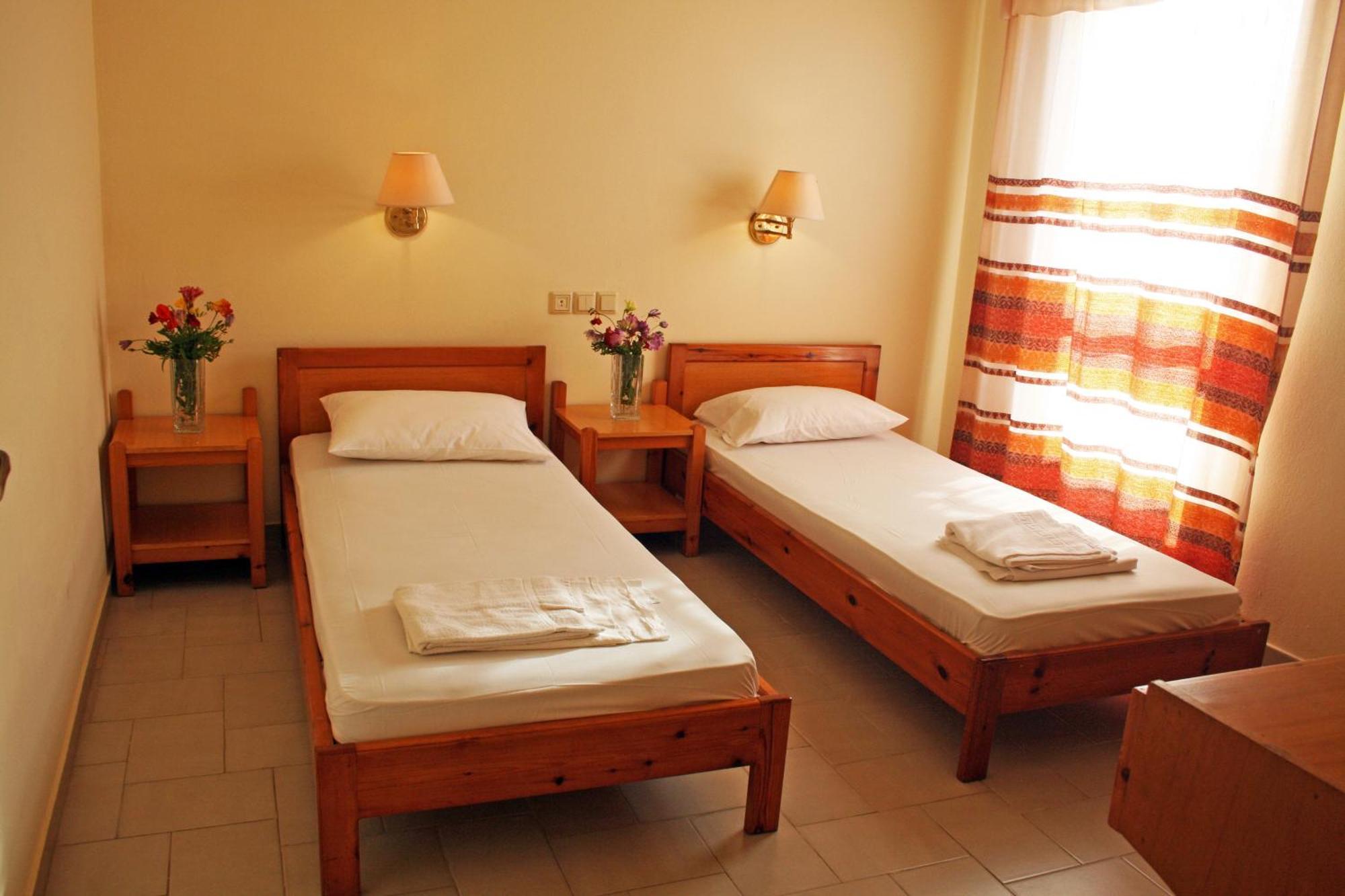 Haris Apartments Kokkini Hani Dış mekan fotoğraf