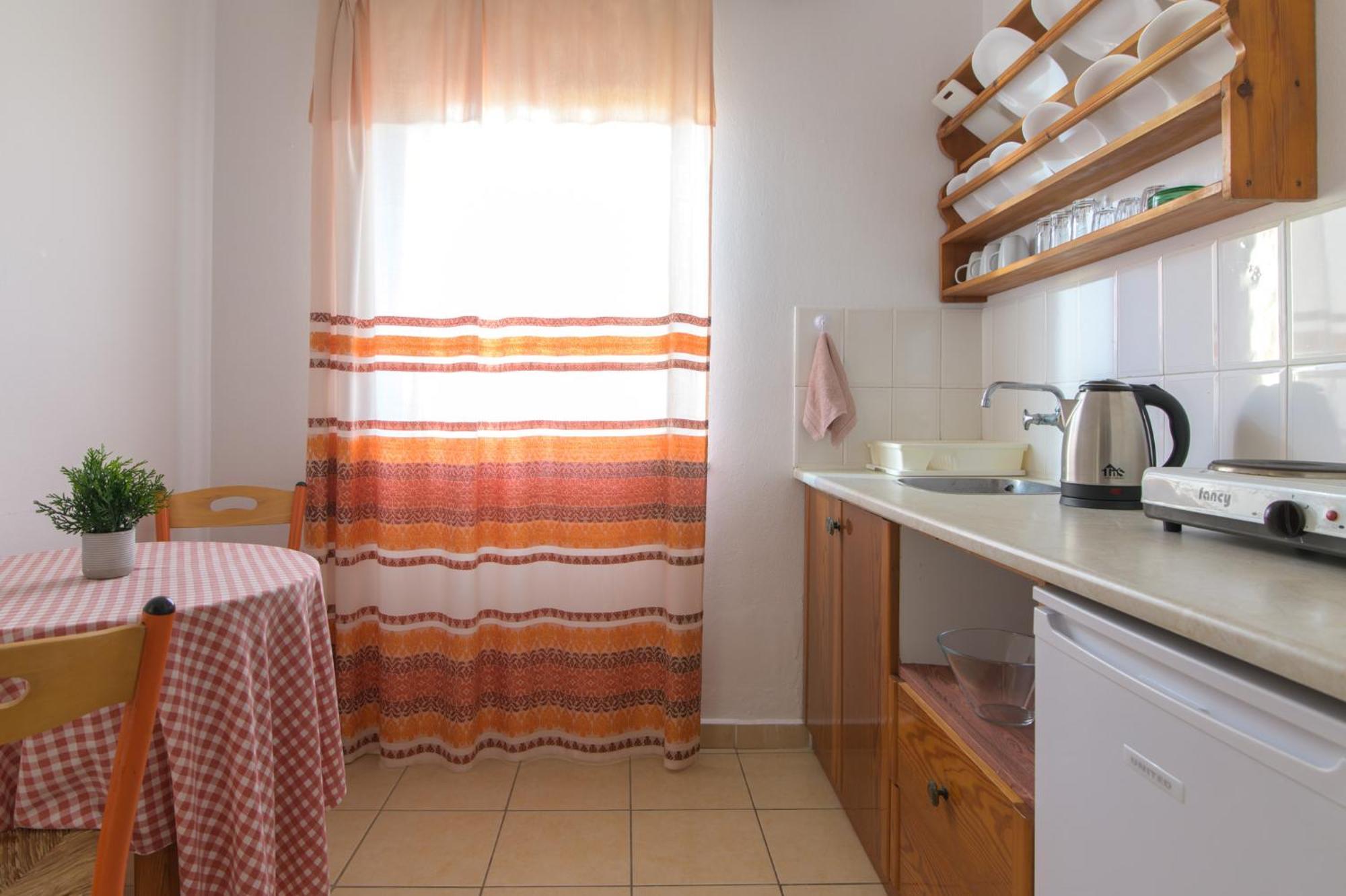 Haris Apartments Kokkini Hani Dış mekan fotoğraf