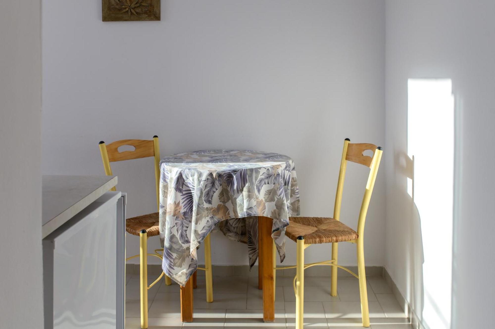 Haris Apartments Kokkini Hani Dış mekan fotoğraf