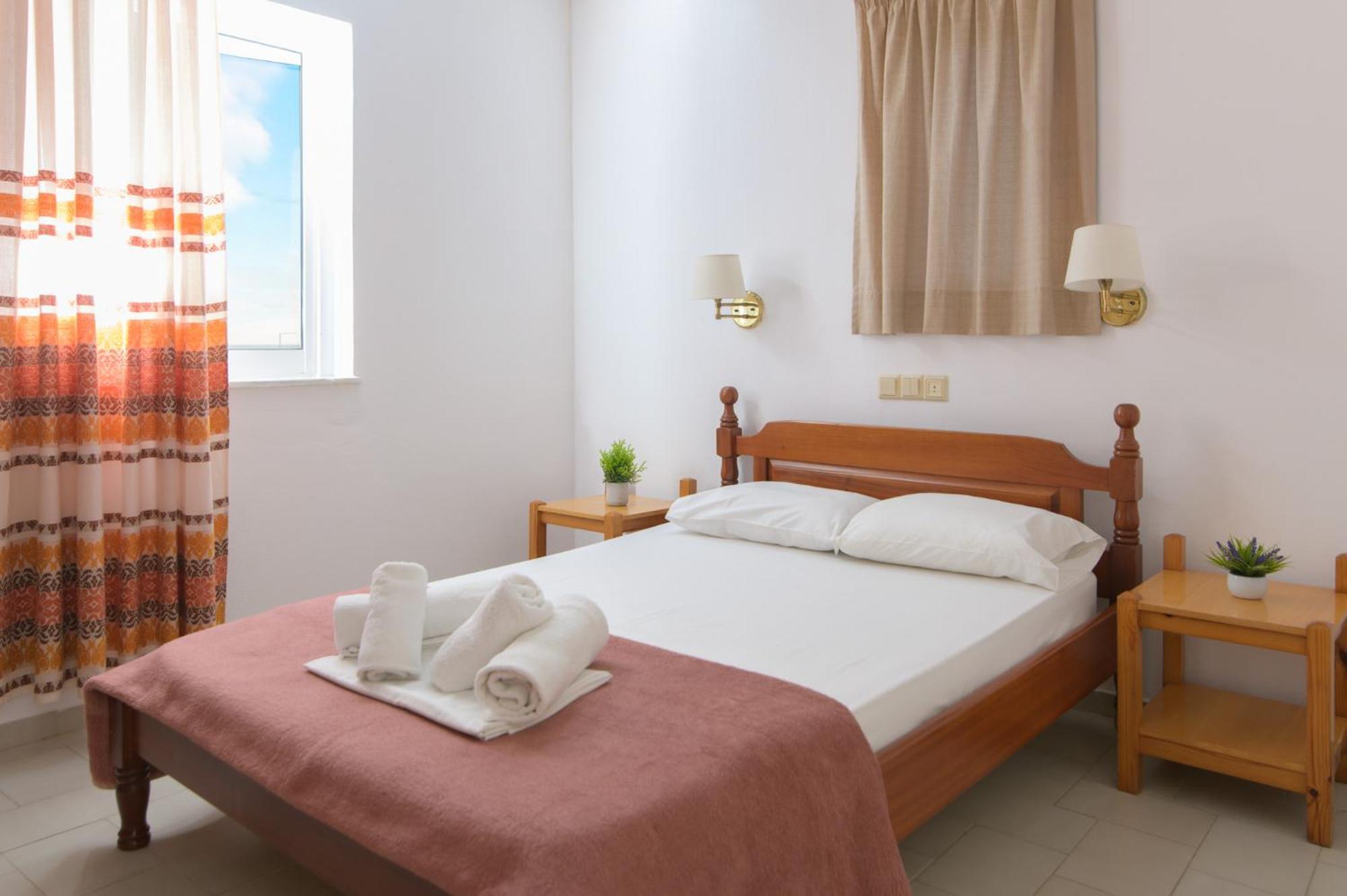 Haris Apartments Kokkini Hani Dış mekan fotoğraf