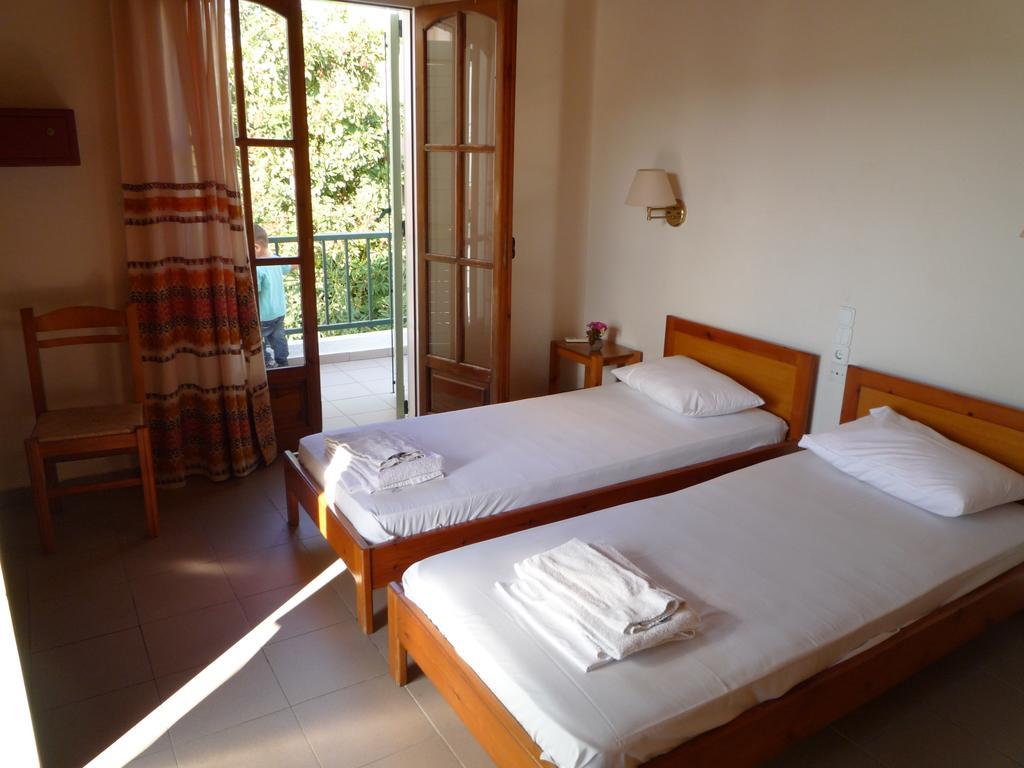 Haris Apartments Kokkini Hani Dış mekan fotoğraf